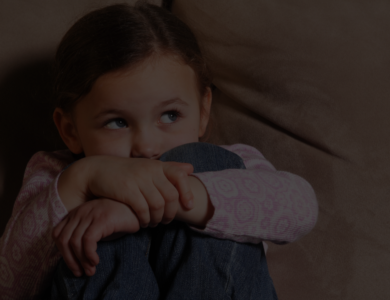 Justiça entrega menina para pai e avô estupradores em Rondônia